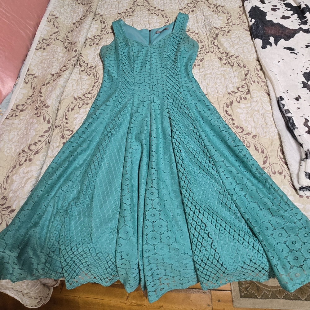 Elegant Teal Lace Dress